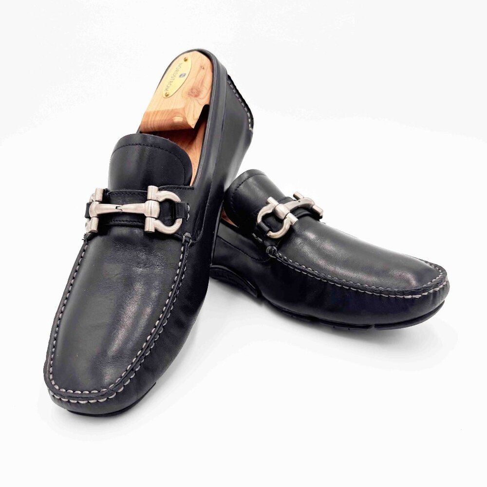 Salvatore Ferragamo Pargi Black Leather Size 7